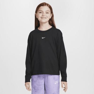 Nike Sportswear Essential Big Kids' (Girls') Long-Sleeve T-Shirt